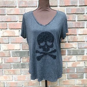 [Betsey Johnson] Gray Skull Short Sleeve Tee